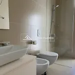 Coast 60 B Villa Palasë